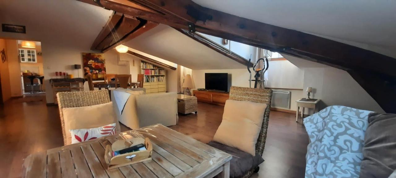 Cosy And Calm In Grenoble City Heart With Free And Large Parking Q-Park Chavant ภายนอก รูปภาพ